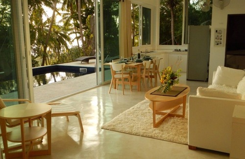Koh Tao Villa | Ideal Villa for Families with Oceanfront Views and Pool