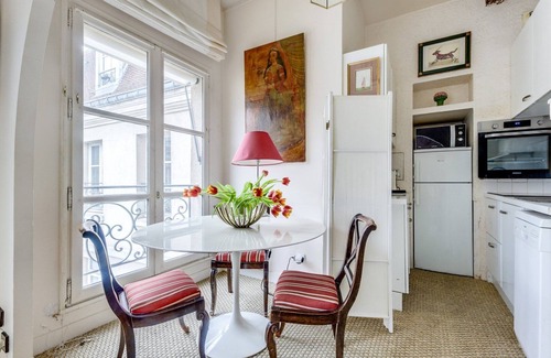 Val-de-Grace Apartment | The Persian Lady - Vintage & Quiet - Latin Quarter