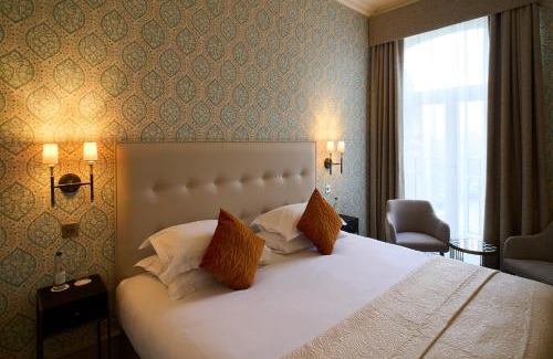 Richmond-upon-Thames Hotel | Discover The Petersham: A 4-Star Family-Friendly Retreat