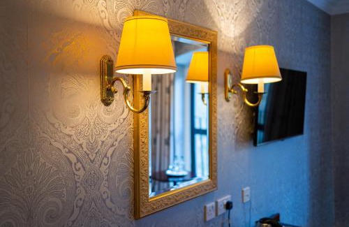 Richmond-upon-Thames Hotel | Discover The Petersham: A 4-Star Family-Friendly Retreat