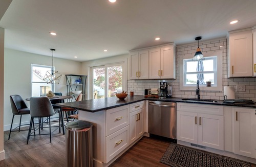 Refton House | Discover The Petite Retreat: Family-Friendly Getaway