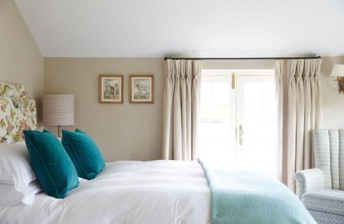 Shefford Woodlands Hotel | Pet-Friendly Comfort at The Pheasant Inn - Rated 9/10