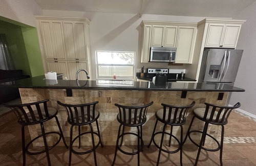 Apopka House | Discover The Piano House Apopka: Pet Friendly Retreat