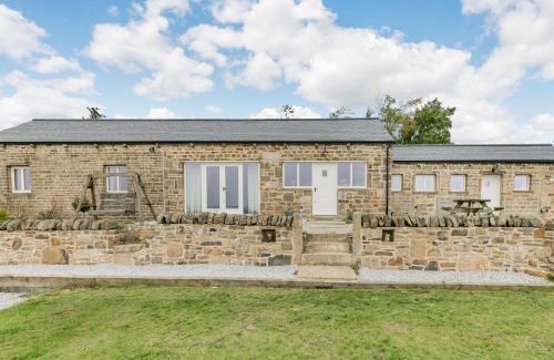 East Morton House | Discover The Piggery: 4-Star Pet Friendly Escape