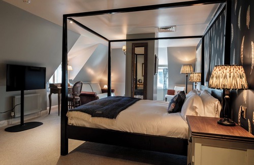 New Forest District Hotel | Discover The Pilgrim Inn: Family-Friendly with Top Amenities