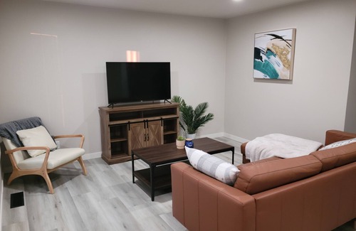Pilot Rock House | Experience The Pilot Rock Oasis: Pet-Friendly & Family Welcome