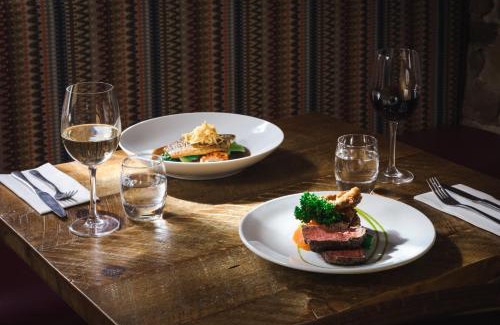 Pilsley Hotel | Premier Devonshire Arms at Pilsley - Chatsworth Awaits You