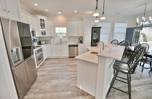 Litchfield by the Sea House | Experience The Pink House: Ideal Retreat at Litchfield