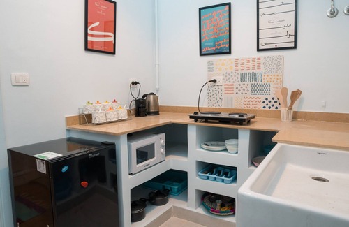 As-Sayidah Zaynab Apartment | Stay at The Pink Powder Room, Steps from Tahrir Square