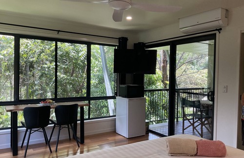 Wooloweyah Bed & Breakfast | Experience The Pippi Room at Coast Wattle House
