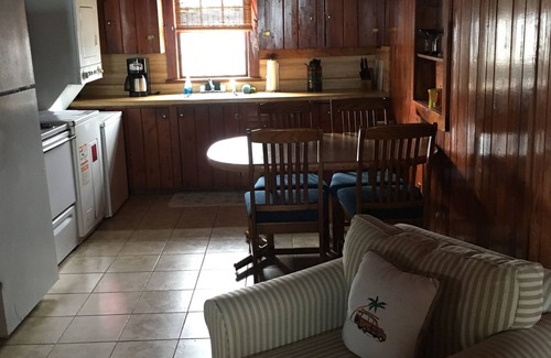 Kitty Hawk Cottage | Pet-Friendly Pirates' Retreat with Oceanfront Views