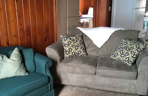 Kitty Hawk Cottage | Pet-Friendly Pirates' Retreat with Oceanfront Views