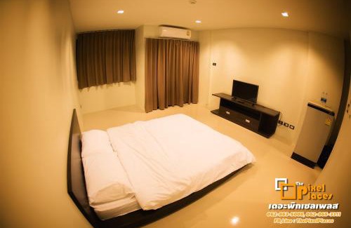 Bang Kra So Apartment | Budget-Friendly Stay at The Pixel Places - Rated 7.3/10