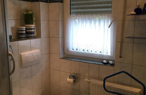 Hunerbach Bed & Breakfast | Oceanfront Bliss at The Place After the Race B&B