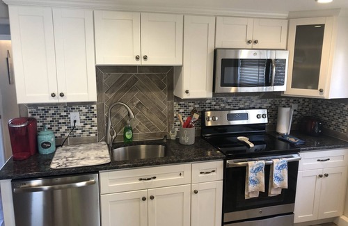 Ocean Bluff-Brant Rock House | Seaside Escape at The Place at Sunrise Beach