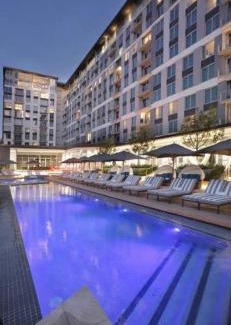 Sandown Apartment | Guest Favorite: The Places on Katherine with Pool & Hot Tub
