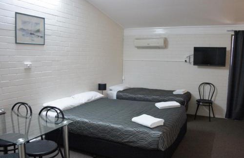Gunnedah Hotel | Explore Comfort at The Plains Motor Inn with Ocean View