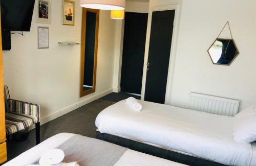 Coalpit Heath Hotel | Discover The Players Golf Club: Family-Friendly Escape