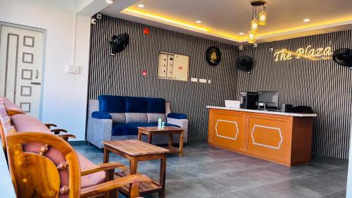 Kalapettai Hotel | THE PLAZA, Very Close to Indira Gandhi Square, Near Sri Kamatchi Hotel, 100 feet Road, PONDICHERRY - JR Groups