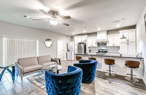 Central Oklahoma City Condo | Experience The Plaza VIP Lodge #2: Guest Rated 9.8/10