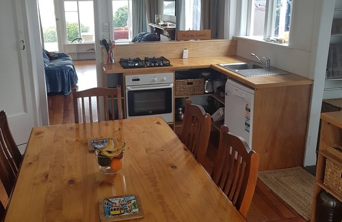 Plimmerton House | Relax at The Plimmerton Beach House - 9.4/10 Rated Getaway