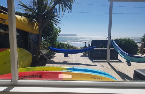 Plimmerton House | Relax at The Plimmerton Beach House - 9.4/10 Rated Getaway