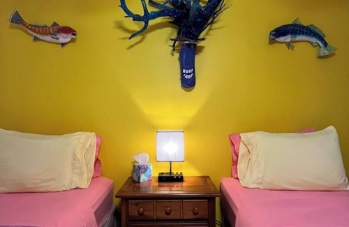 Port O Connor Hotel | Discover The Poco Loco Lodge: Family-Friendly Getaway