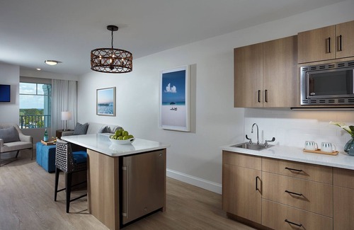 Jupiter Hotel | Ocean View Retreat at The Pointe Hotel - Top-Rated Stay