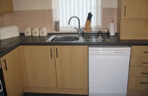 Burnley House | Charming Pomfret House: Family-Friendly Villa in Burnley
