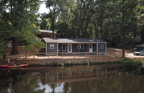 Granite Falls House | Discover The Pond House: Pet-Friendly Retreat Near Hickory