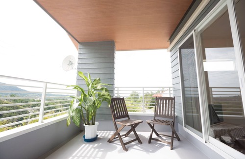 Nakama Villa | Experience The Pool Resort Villa ICHIGOICHIE: Oceanfront Bliss
