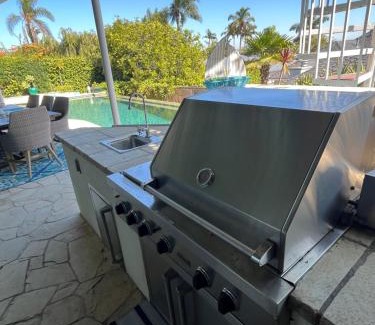 La Playa Apartment | Unforgettable Oceanfront Escape at La Playa Place Getaway