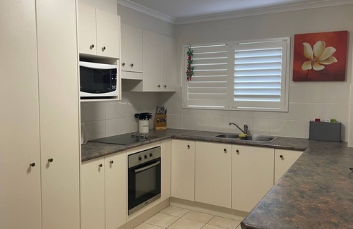 Nelson Bay Apartment | Discover The Poplars: Oceanfront Retreat with Pool & Breakfast