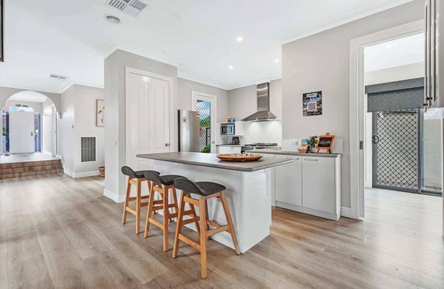 Echuca Apartment | Prime Location & Privacy at The Port Terrace – 10/10 Rated