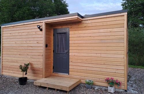 Roybridge Apartment | Family-Friendly Retreat at The Posh Bothy Spean Bridge