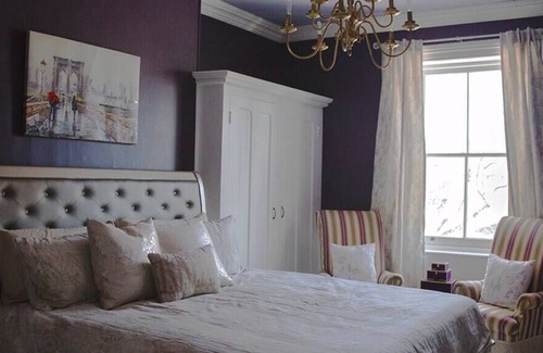 Cobourg Apartment | The Posh Suite at Lakehurst