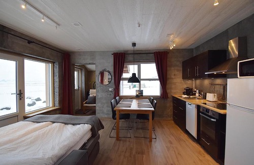 Svinafell Hotel | Guest Rated: The Potato Storage – Family-Friendly Escape