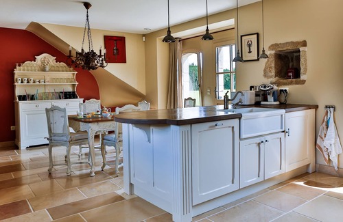 Crach House | Discover The Pré Verdine: 5-Star Cottage with Oceanfront Views