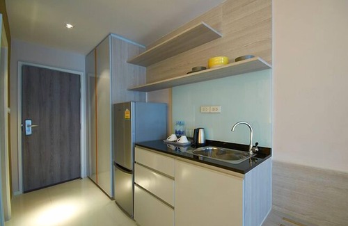 Sathorn Hotel | Discover Comfort at The Present Sathorn with Great Amenities