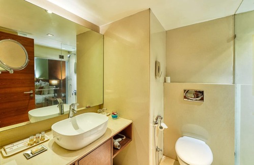 Nagpur Hotel | Relax at The Pride Hotel Nagpur: 4-Star Retreat with Spa