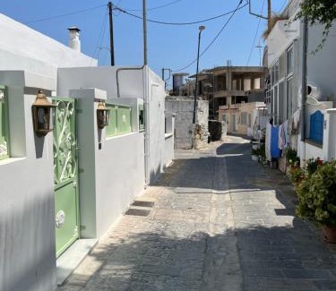 Kalithies House | Unforgettable Stay at The Priest's Traditional House Kalithies