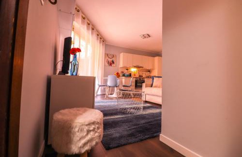 Monaco Apartment | Pet Friendly Princess Monac'home with Ocean Views & Parking