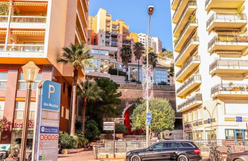 Monaco Apartment | Pet Friendly Princess Monac'home with Ocean Views & Parking