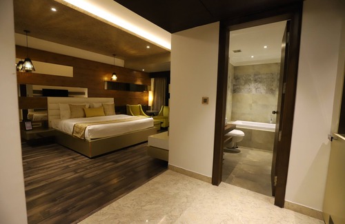 Kanpur Hotel | Experience The Pristine Hotel Kanpur - Top-Rated Stay Options