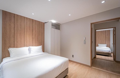 Jocheon House | Discover The Private Hamdeok with Family-Friendly Amenities