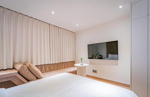 Jocheon House | Discover The Private Hamdeok with Family-Friendly Amenities