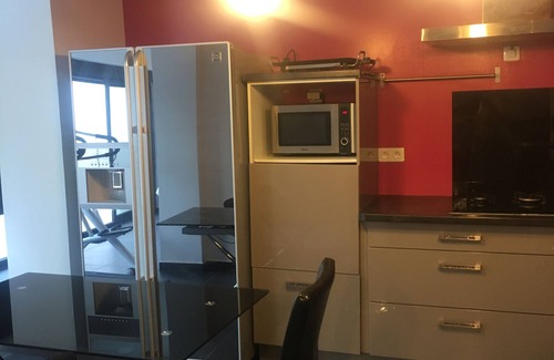 Morieres-les-Avignon Apartment | Enjoy a Relaxing Stay at The Provencal Break Hotel
