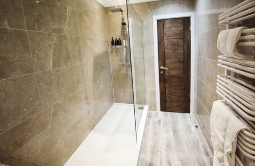 Sheffield Hotel | The Psalter