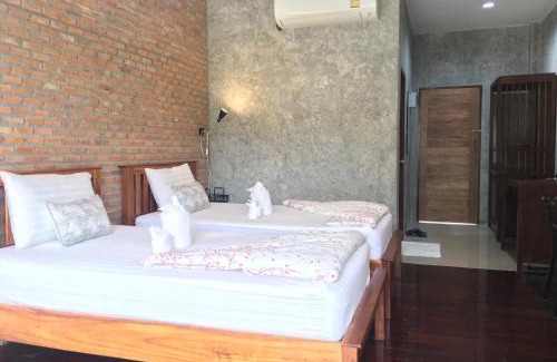 Chiang Khan Hotel | Child-Friendly Haven: The Pud Dee with 9.1/10 Rating