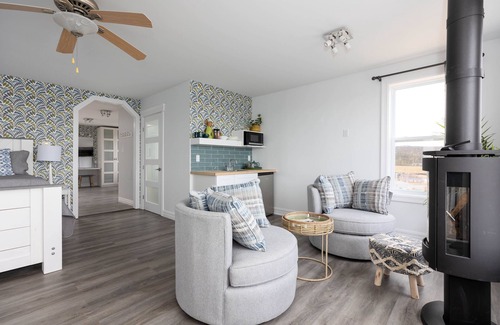 Bauline East Villa | Ocean View Suite with Hot Tub & Perfect 10/10 Rating